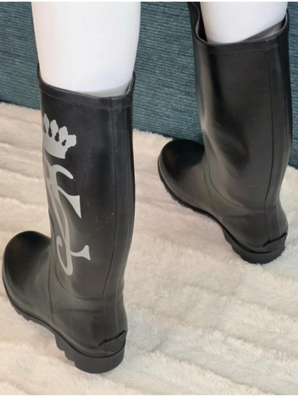 Juicy Couture Rubber Rain Boots